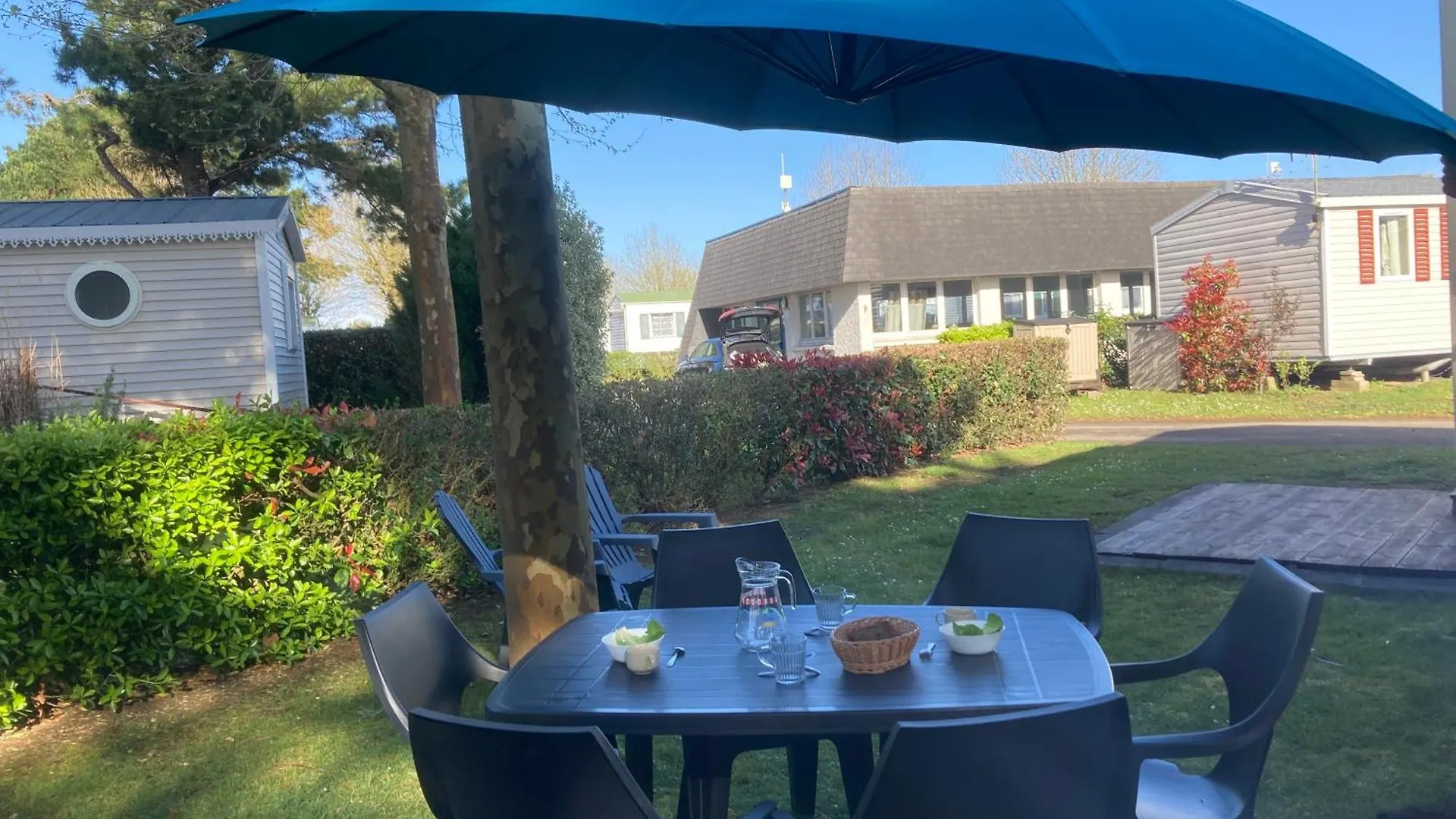 Cosy Lili - Mobilhome Respiro - Pleine Nature, Plage A 250Mn Damgan 0*,  Fransa